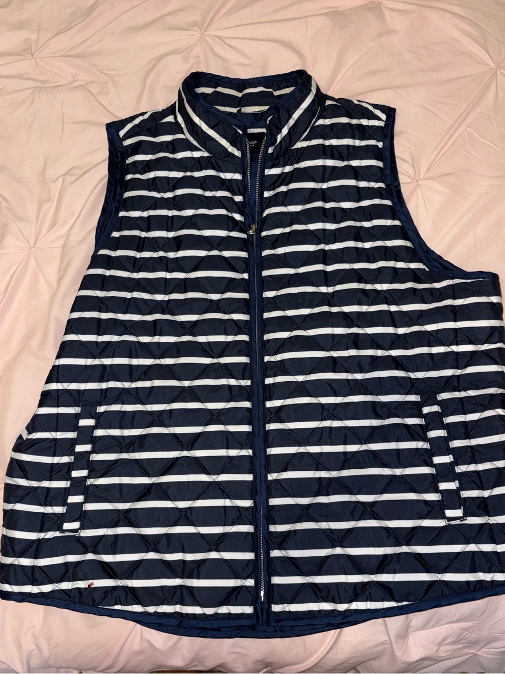 GAP Navy and White Striped Quilted Vest - Women